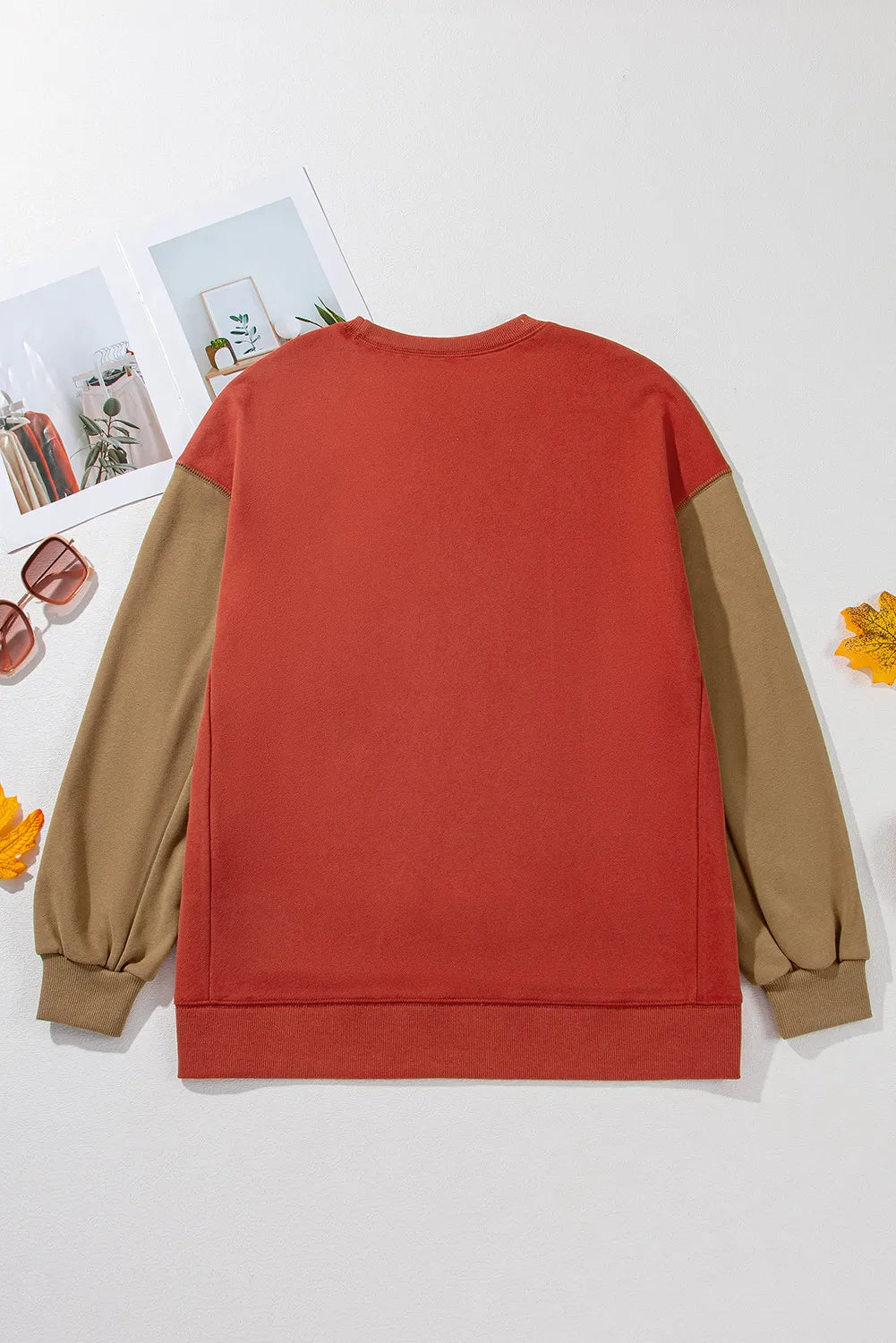 Contrast Round Neck Long Sleeve Sweatshirt